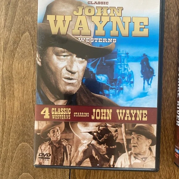 Ultimate John Wayne Collection - Picture 14 of 16